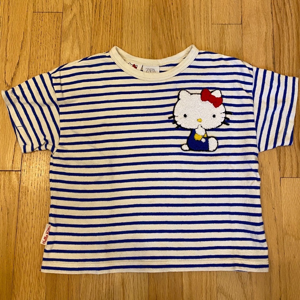 Hello Kitty cropped shirt